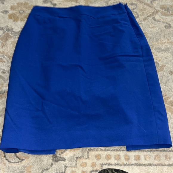 Blue Banana Republic business skirt size 4p - Picture 2 of 3